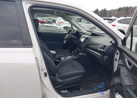 2023 Subaru Forester Premium из США, поврежденный, VIN JF2SKAEC8PH453484